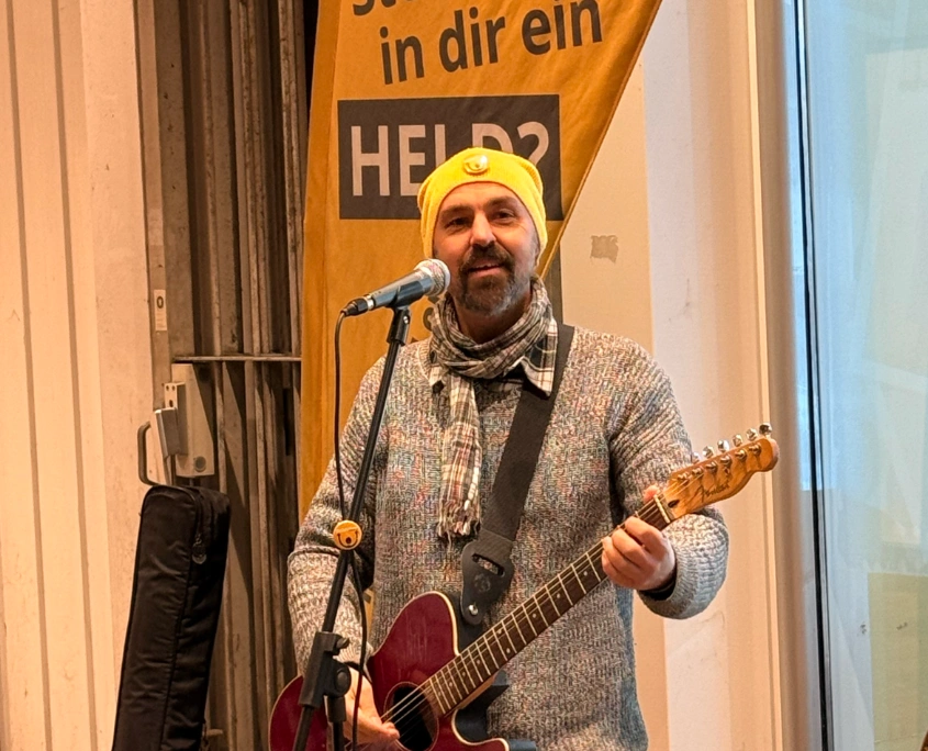 Alex.Anders beim SONNE-Punschfest