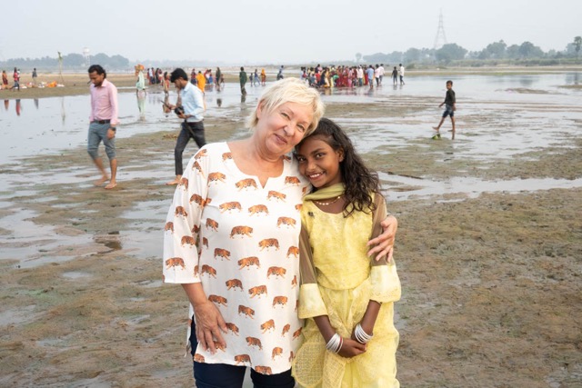 Begegnungen bei traditioneller chhath-puja